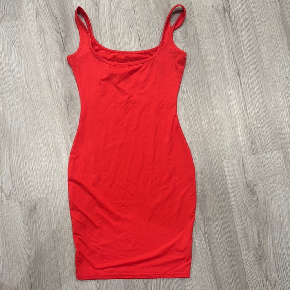 Red Sleeveless Bodycon Dress